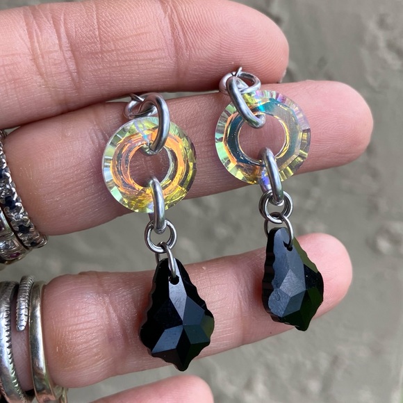 Iridescent rainbow Swarovski circle charms with black austrian crystals earrings - Picture 2 of 12